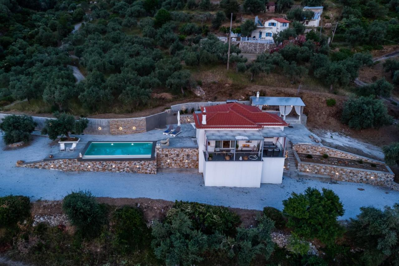 Ninemia Villa in Skopelos Esterno foto